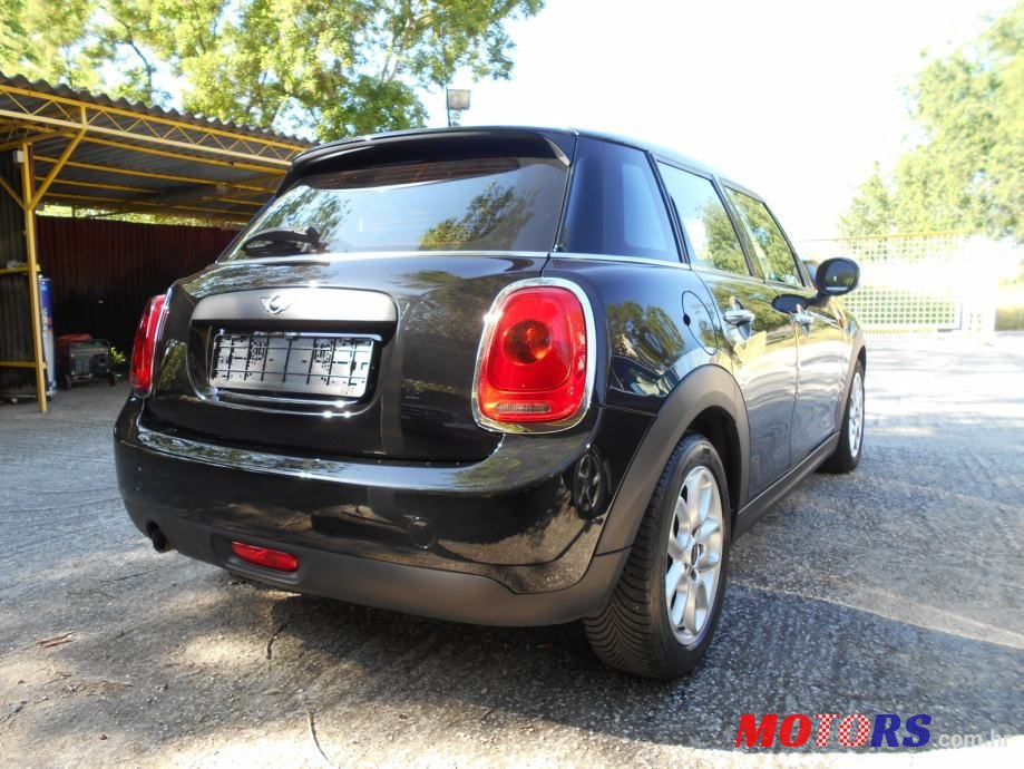 2018' MINI Cooper photo #5