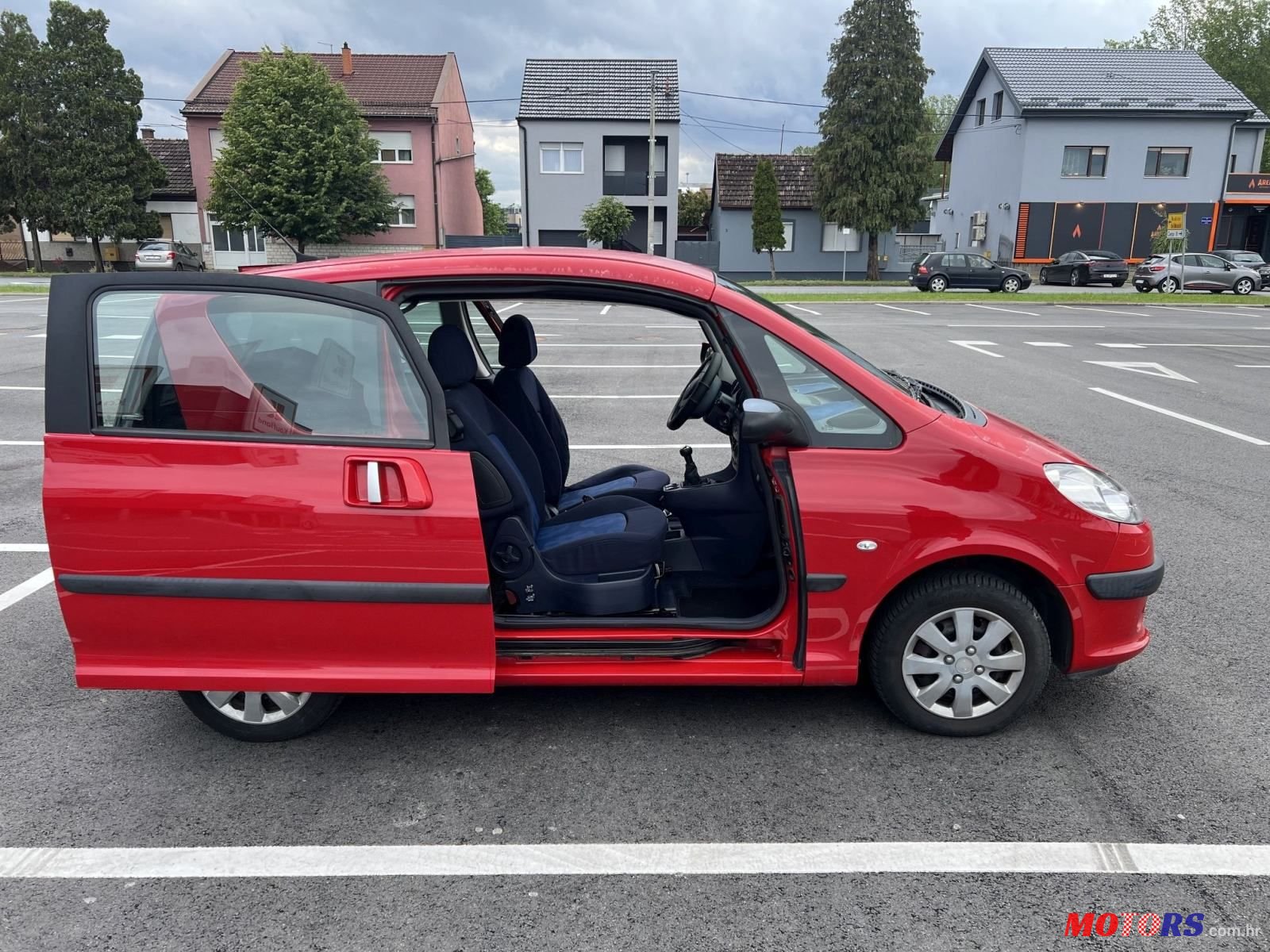 2005' Peugeot 1007 1,4 photo #3