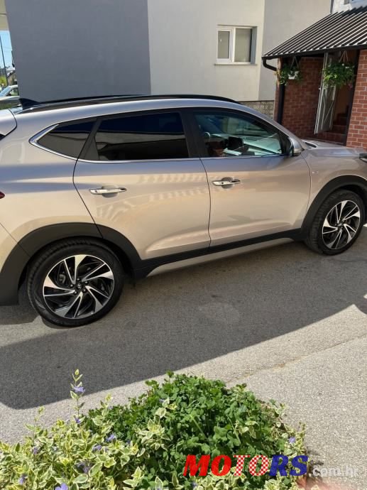 2019' Hyundai Tucson 2.0 Crdi photo #4