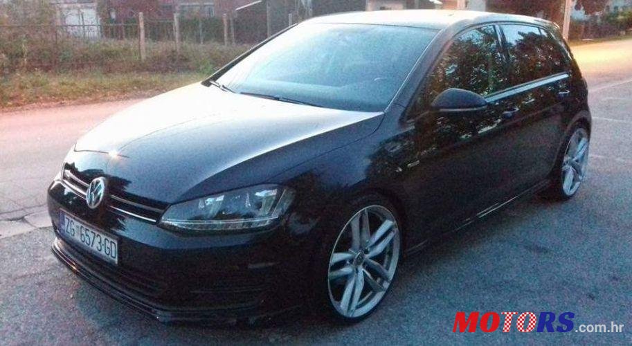 2013' Volkswagen Golf VII photo #1