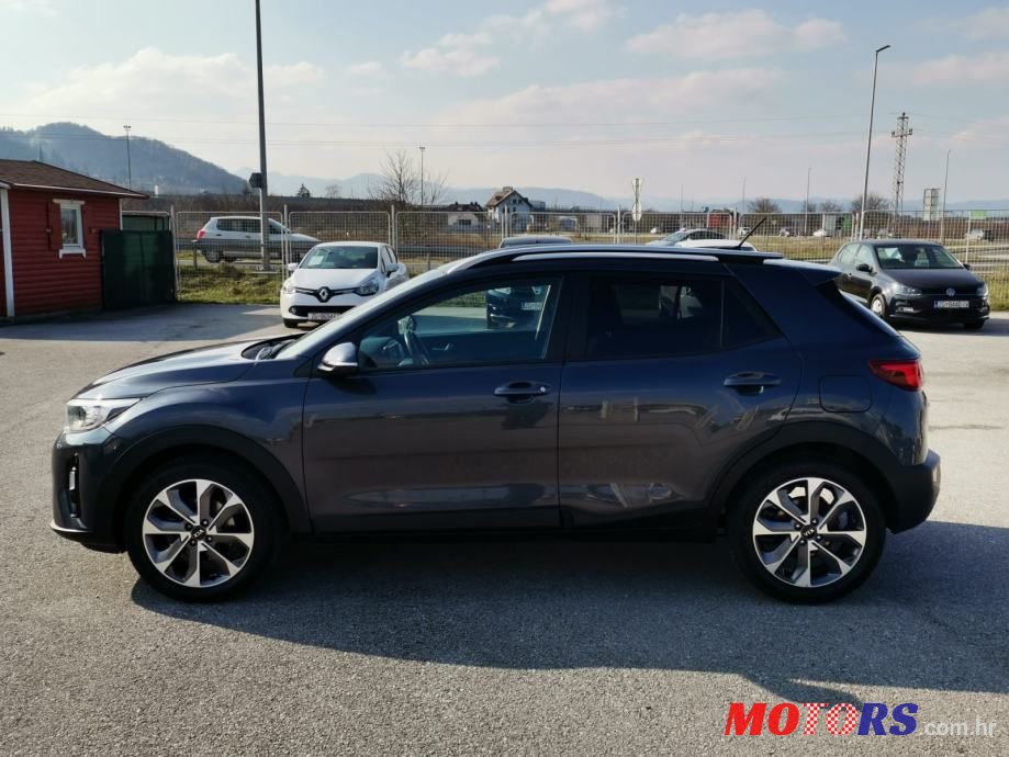 2020' Kia Stonic 1,0 photo #4