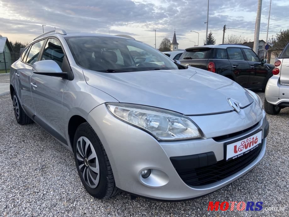 2010' Renault Megane Grandtour 1,5 Dci photo #2