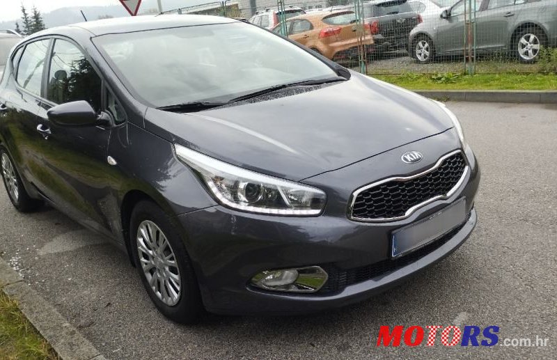 2015' Kia Ceed 1,6 Crdi photo #3