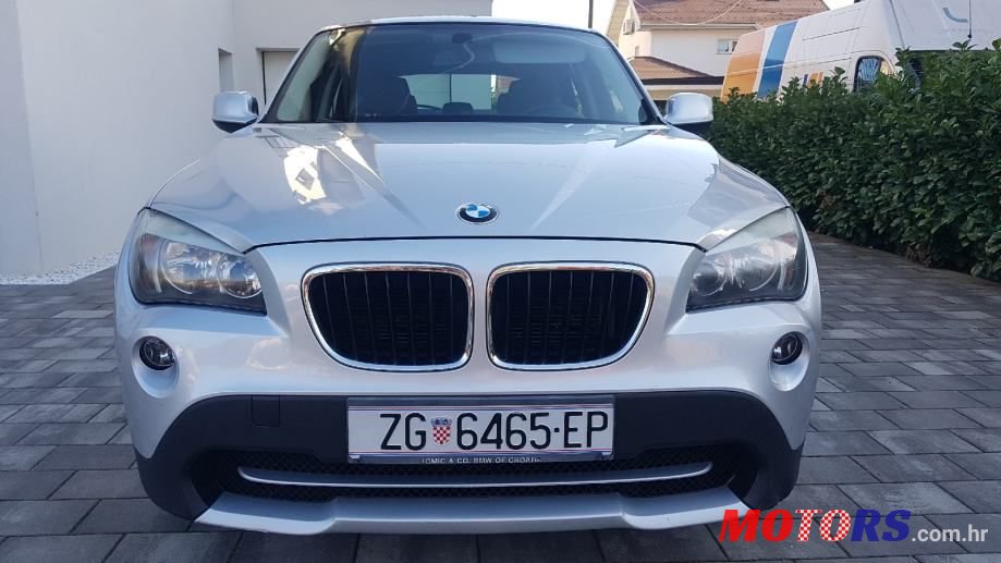 2011' BMW X1 Xdrive18D photo #2