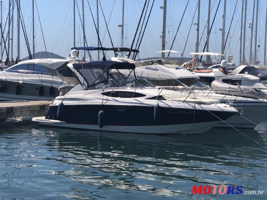 2009' Regal 3060 photo #1