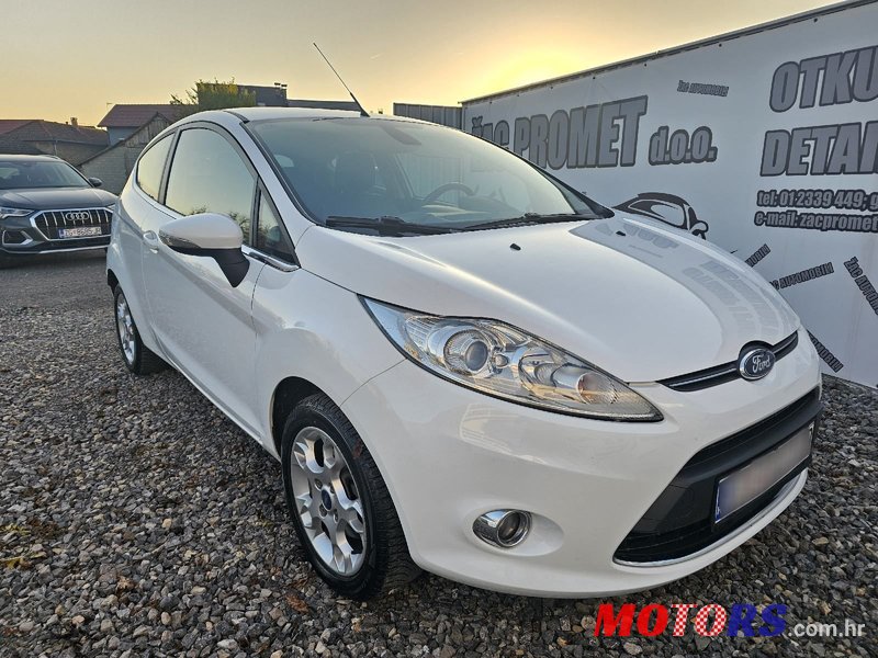 2011' Ford Fiesta 1.6 Tdci photo #1