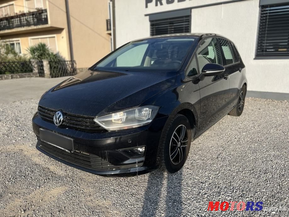 2015' Volkswagen Golf Sportsvan photo #3