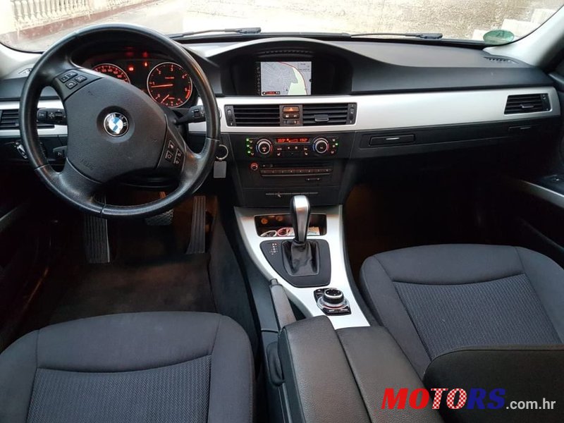 2010' BMW Serija 3 320D photo #3