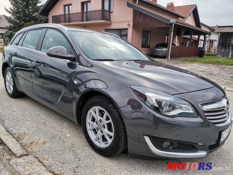 2015' Opel Insignia 2,0 Turbo Sport photo #1