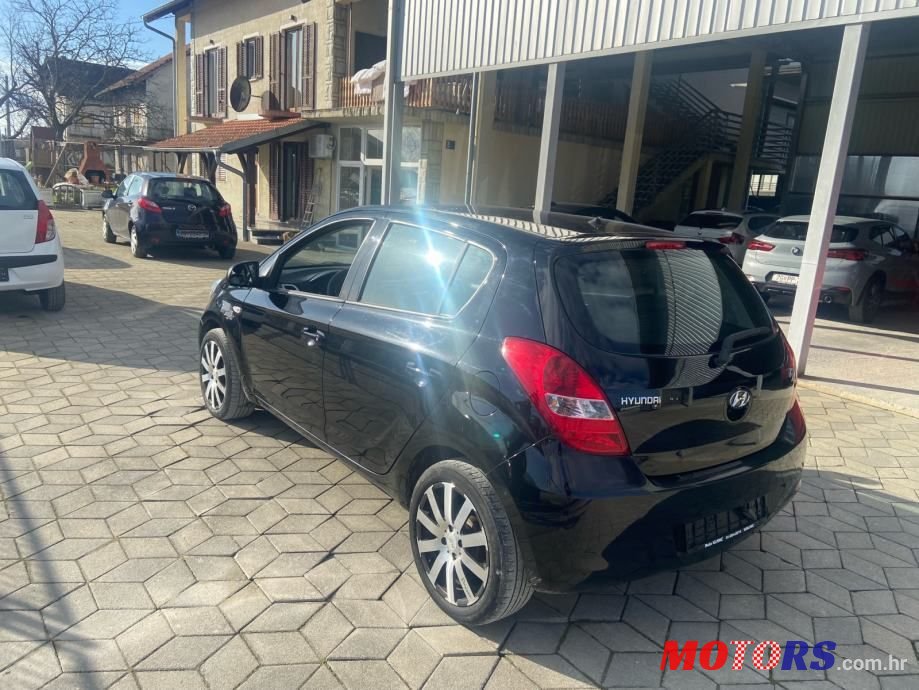 2012' Hyundai i20 1,2 photo #3