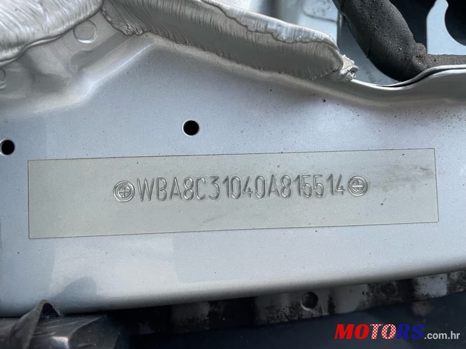 2018' BMW Serija 3 318D photo #4