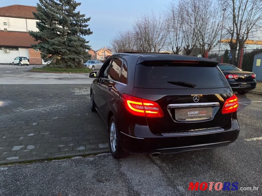 2012' Mercedes-Benz B-Klasa 180 Cdi photo #5