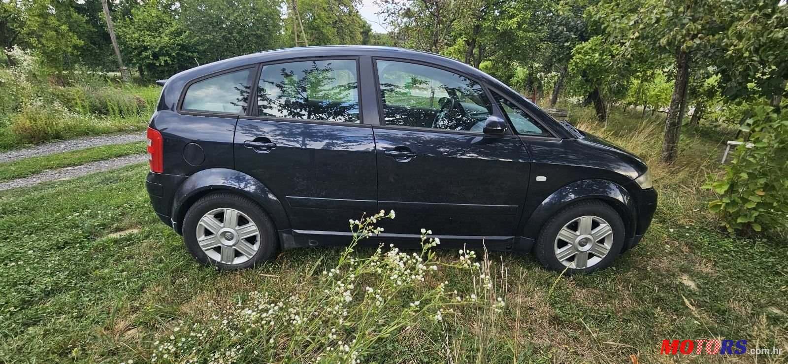 2003' Audi A2 1,4 Tdi photo #2
