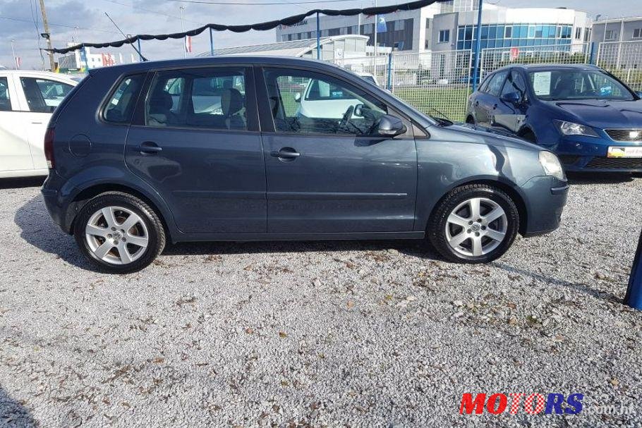 2006' Volkswagen Polo 1,9 Tdi photo #1