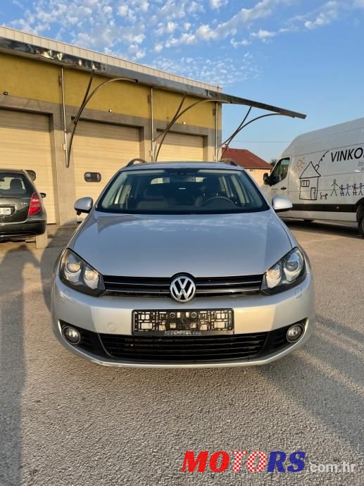 2010' Volkswagen Golf 6 Variant photo #2
