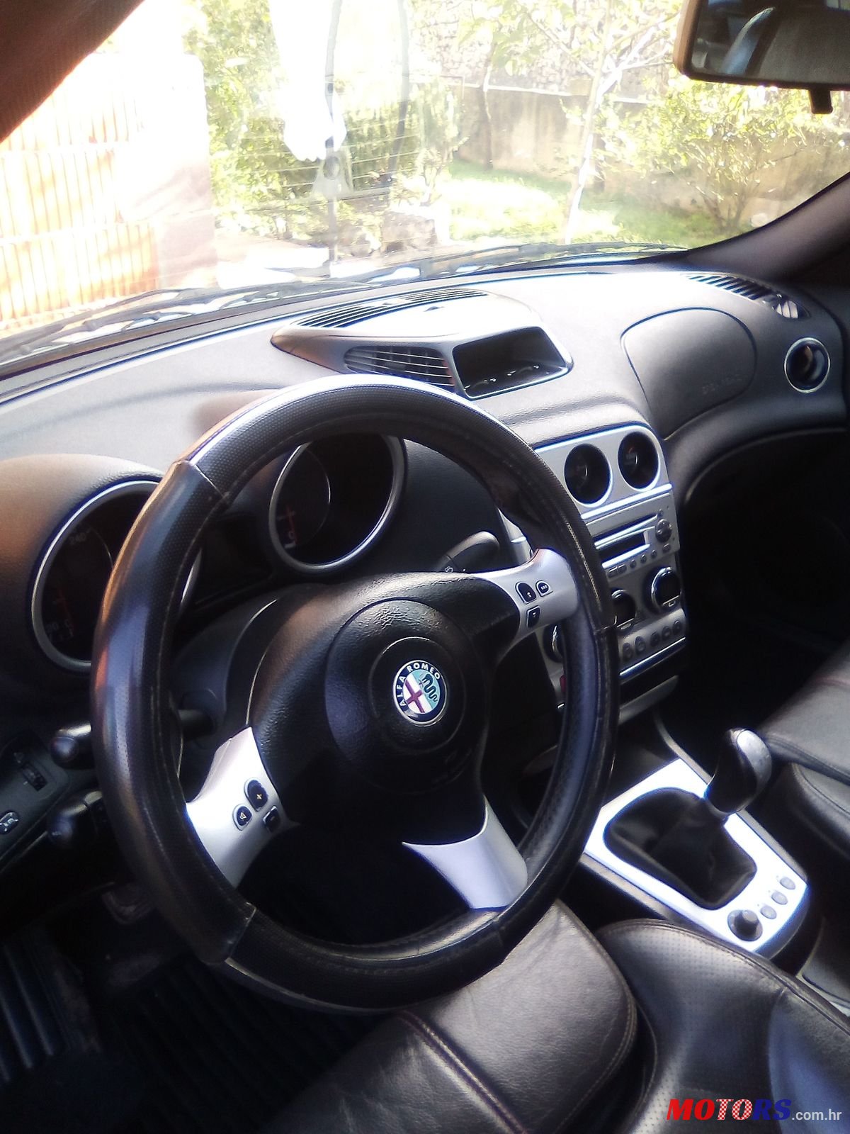 2004' Alfa Romeo 156 TI photo #6