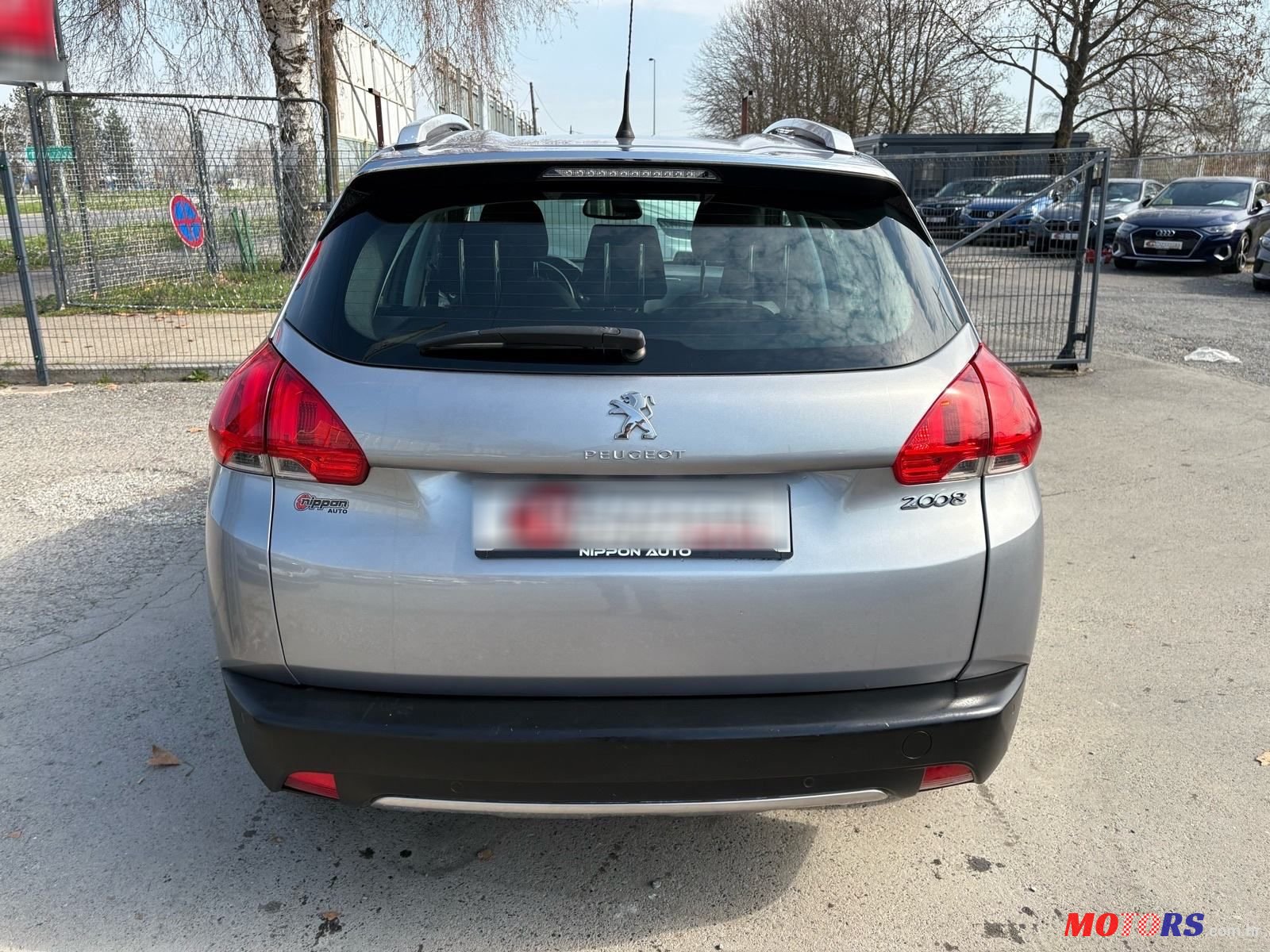 2015' Peugeot 2008 1,2 photo #5