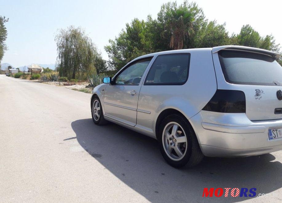 2001' Volkswagen Golf IV 1,9 Tdi photo #2