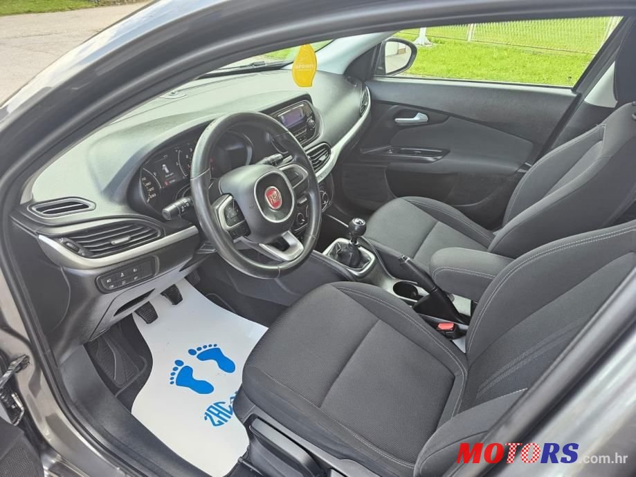 2017' Fiat Tipo 1,6 Multijet photo #6