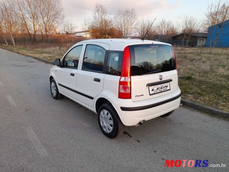 2010' Fiat Panda 1,2 photo #4