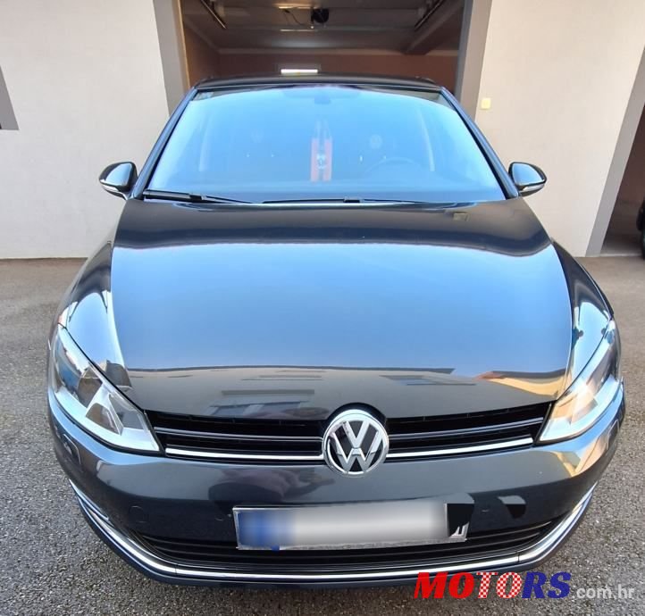 2016' Volkswagen Golf VII 1,6 Tdi Bmt photo #1