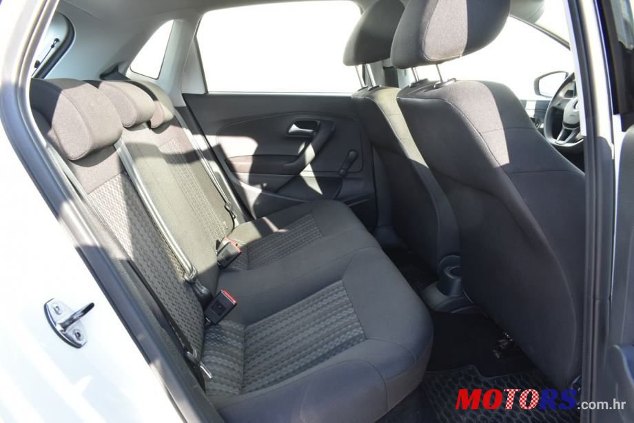 2015' Volkswagen Polo 1,4 Tdi photo #4