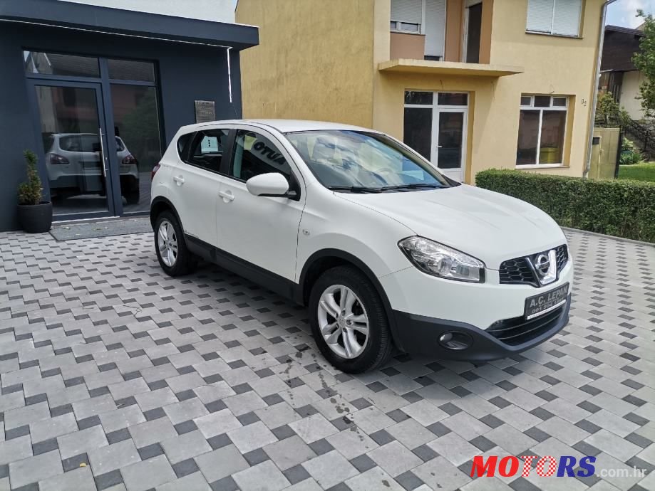2011' Nissan Qashqai 2,0 Dci photo #3