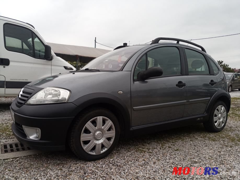 2004' Citroen C3 1,4 Xtr photo #3