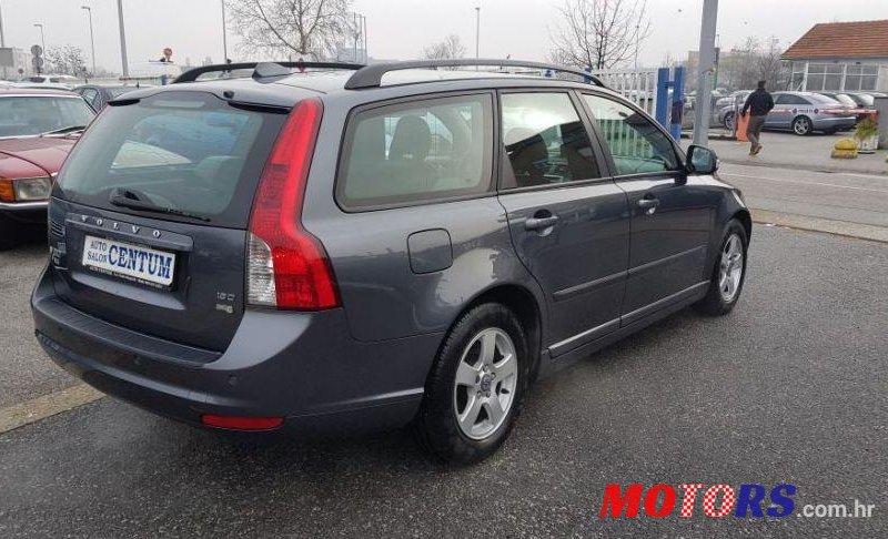 2010' Volvo V50 1,6 D photo #1