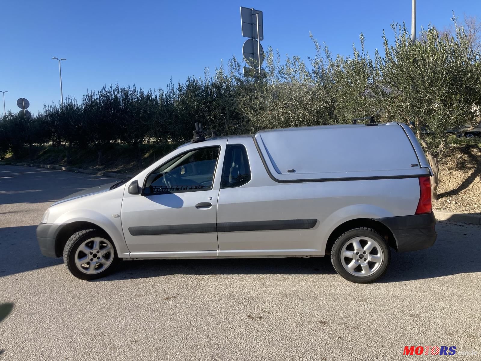 2011' Dacia Logan 1,6 photo #2