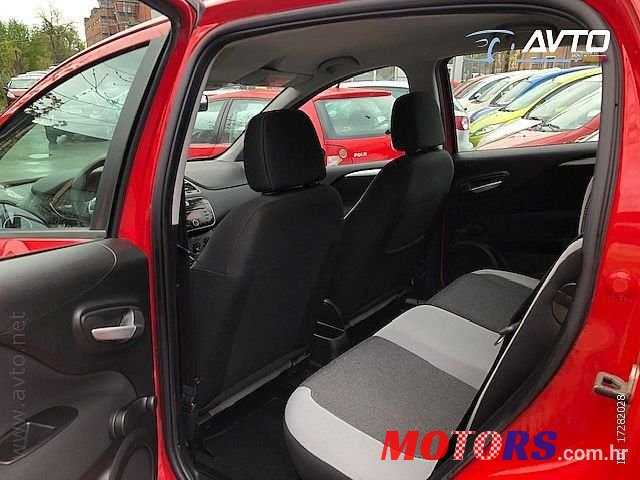 2012' Fiat Punto 1,2 8V photo #6