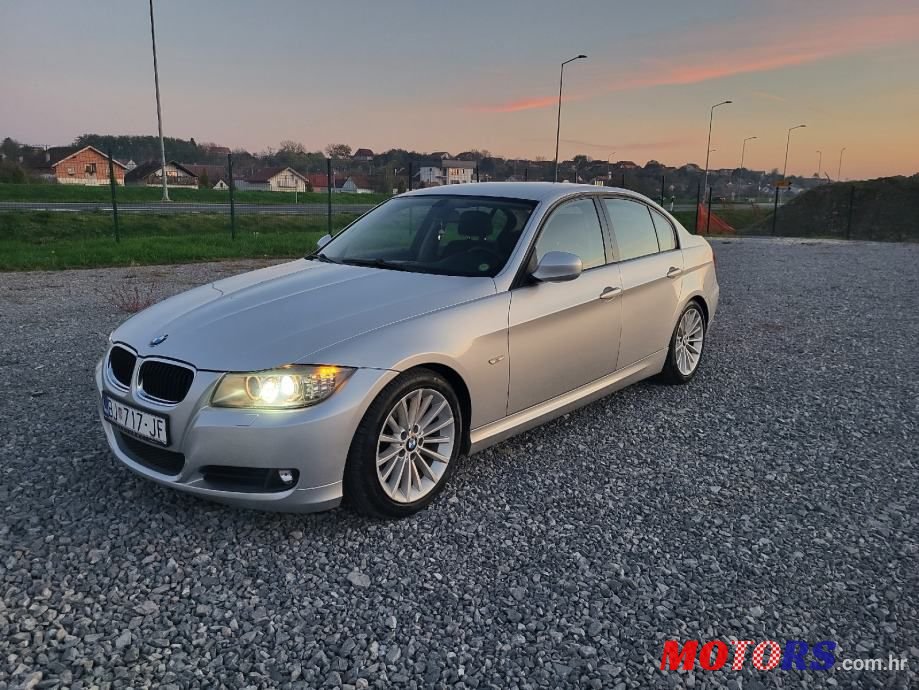 2010' BMW Serija 3 320D Sport photo #1