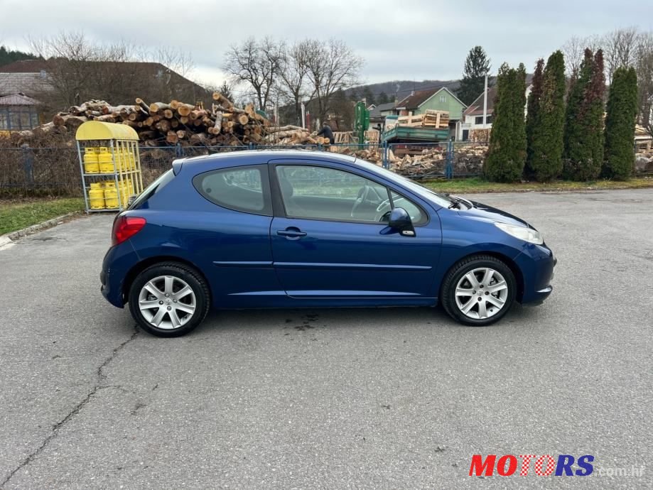 2007' Peugeot 207 1,6 Hdi photo #3