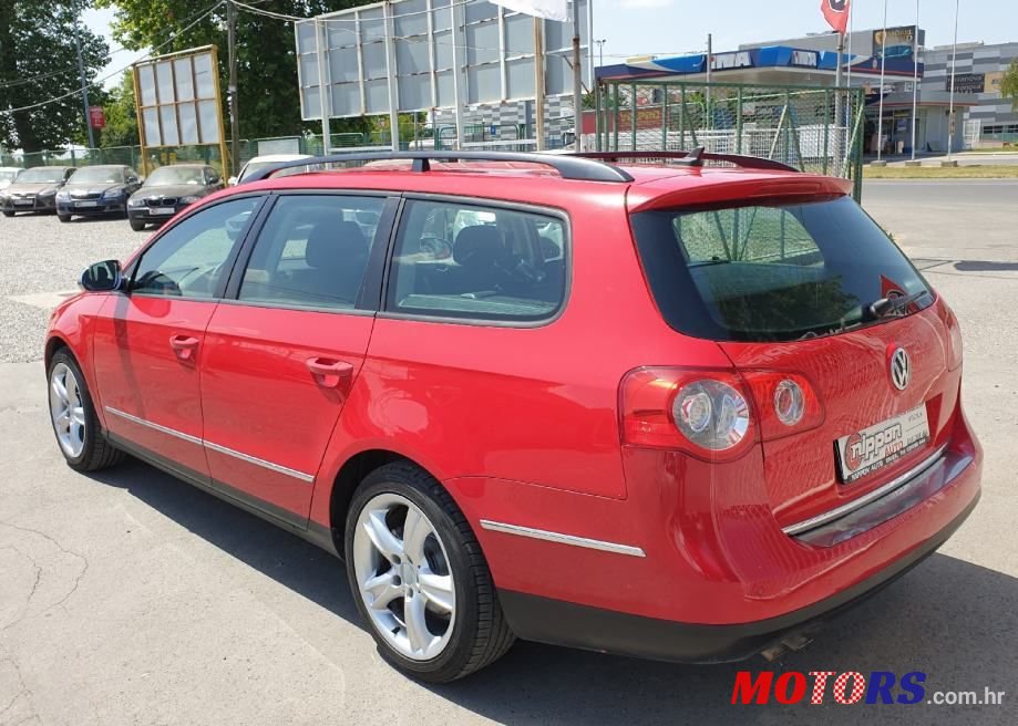 2008' Volkswagen Passat Variant photo #4