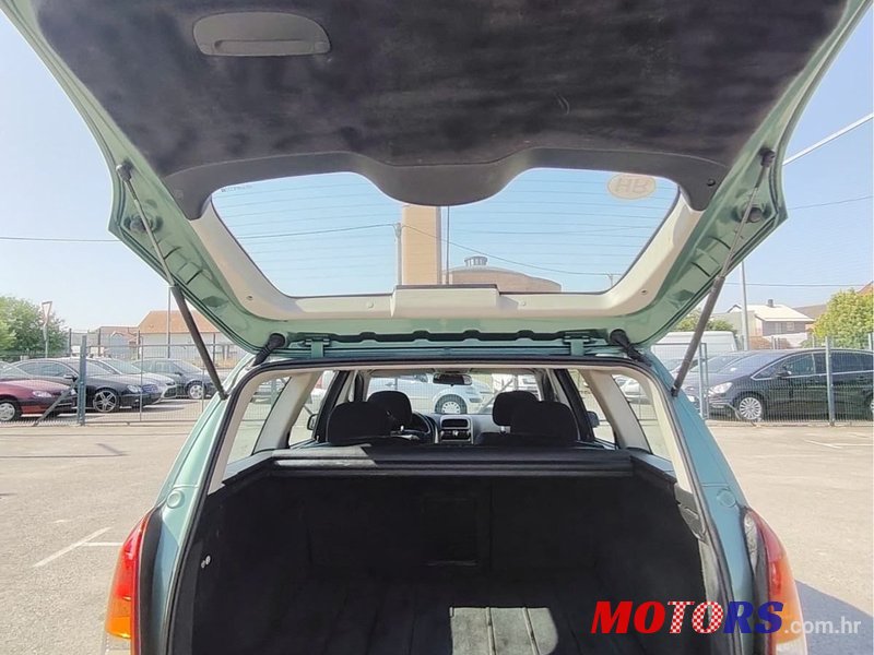 2001' Opel Astra Karavan photo #4