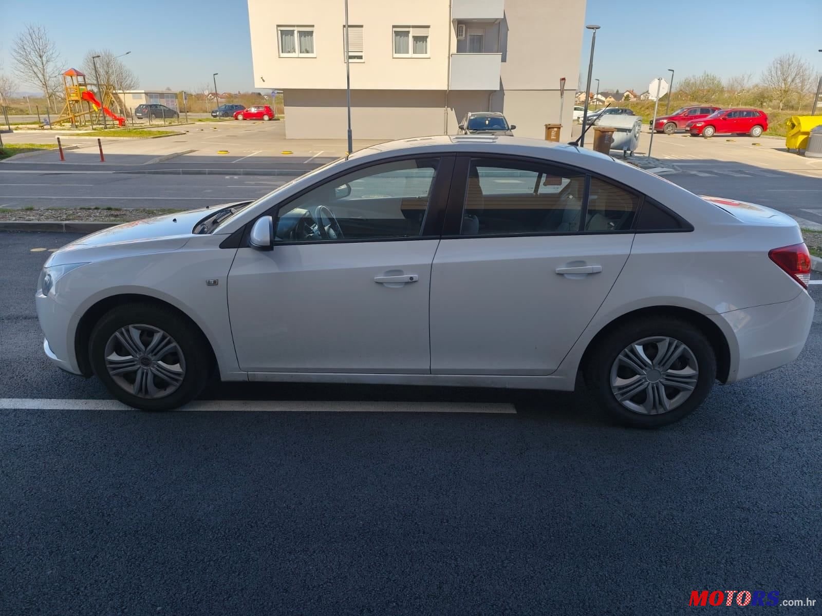 2011' Chevrolet Cruze 1,6 photo #5