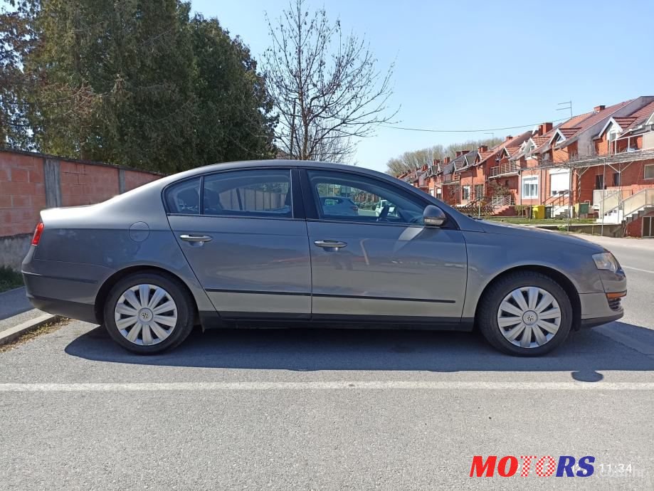 2007' Volkswagen Passat 2,0 Tdi photo #1