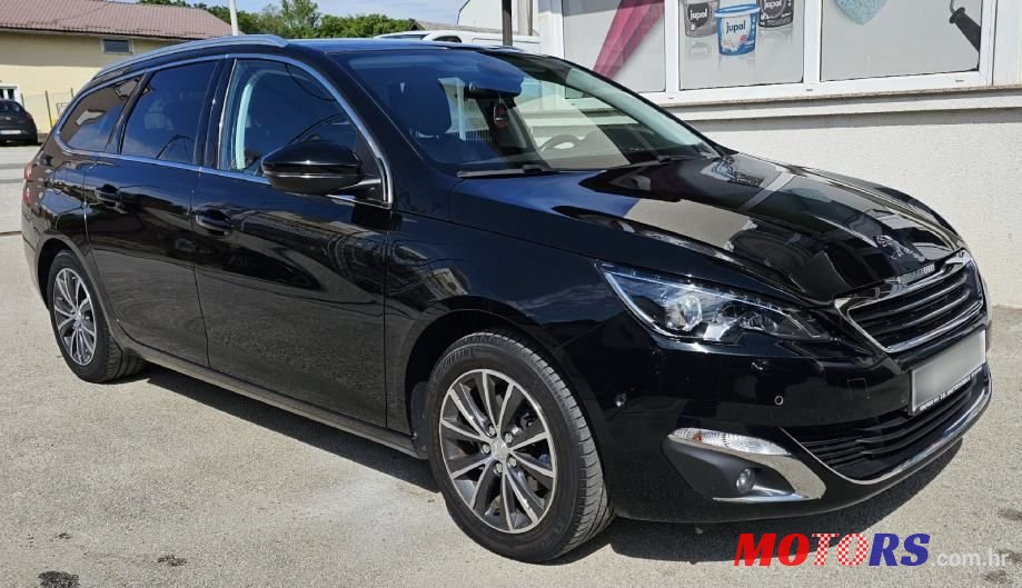2017' Peugeot 308 Sw photo #1