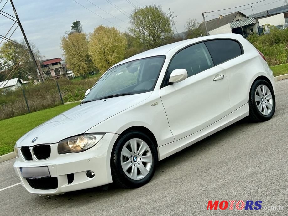 2010' BMW Serija 1 116D photo #1