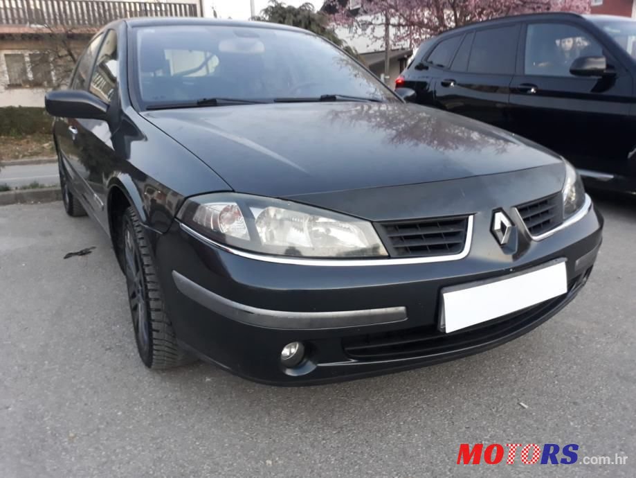 2006' Renault Laguna 2,0 Dci photo #2