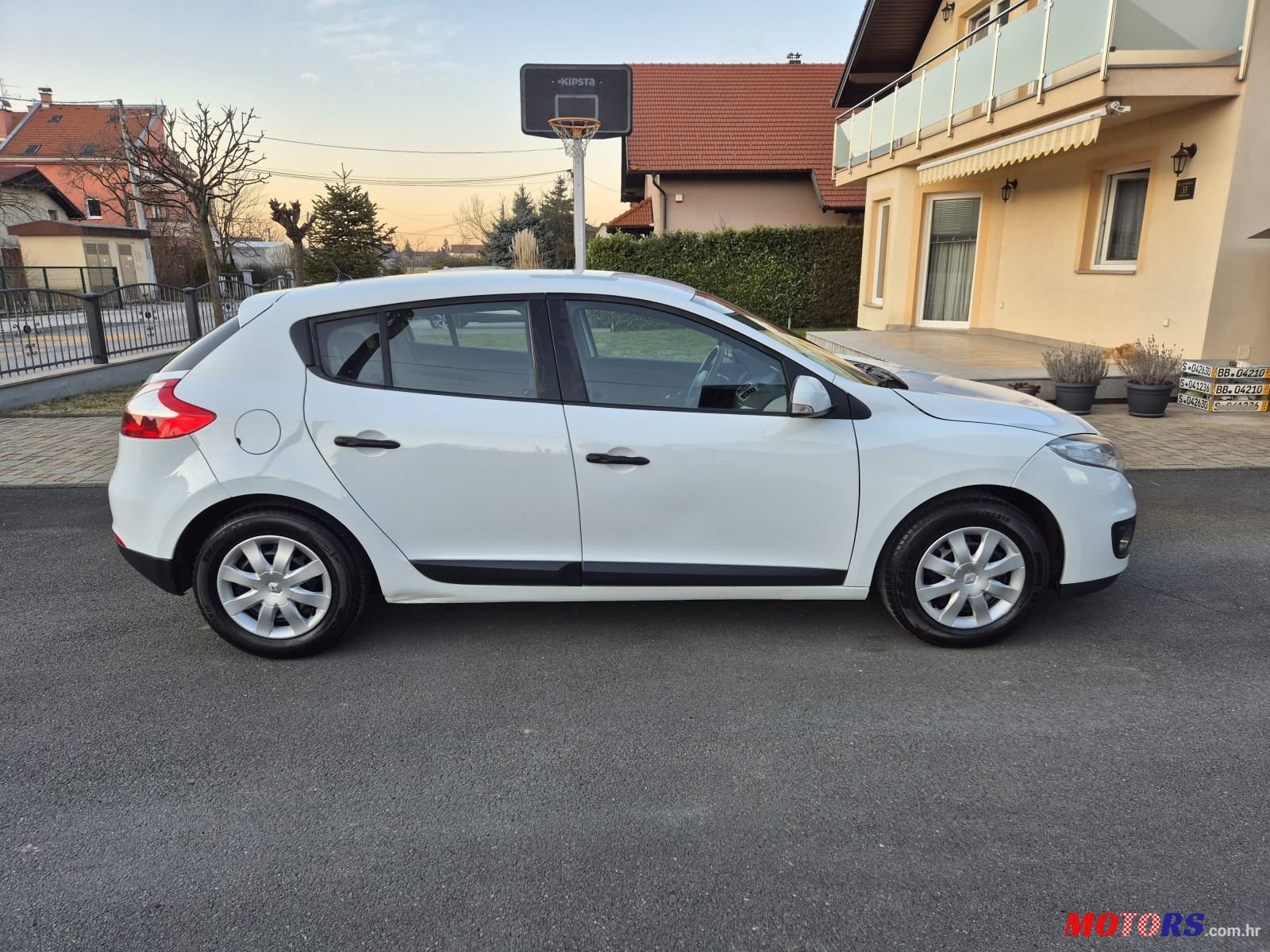 2012' Renault Megane 1.5 Dci photo #6