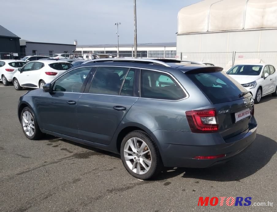 2018' Skoda Octavia Combi photo #4