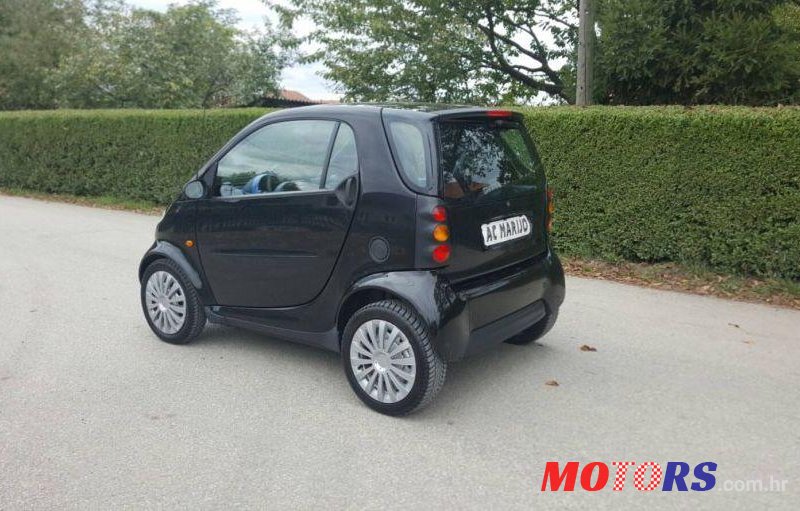 2000' Smart Fortwo Coupe Passion photo #2