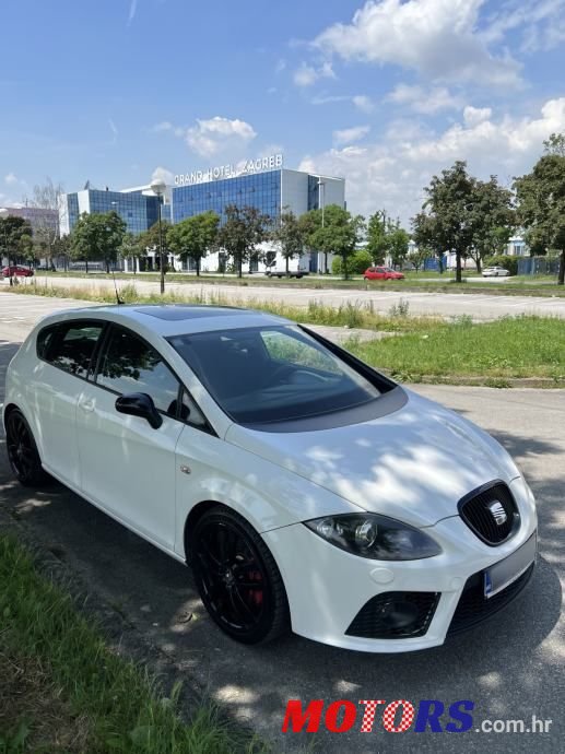 2008' SEAT Leon Cupra photo #1