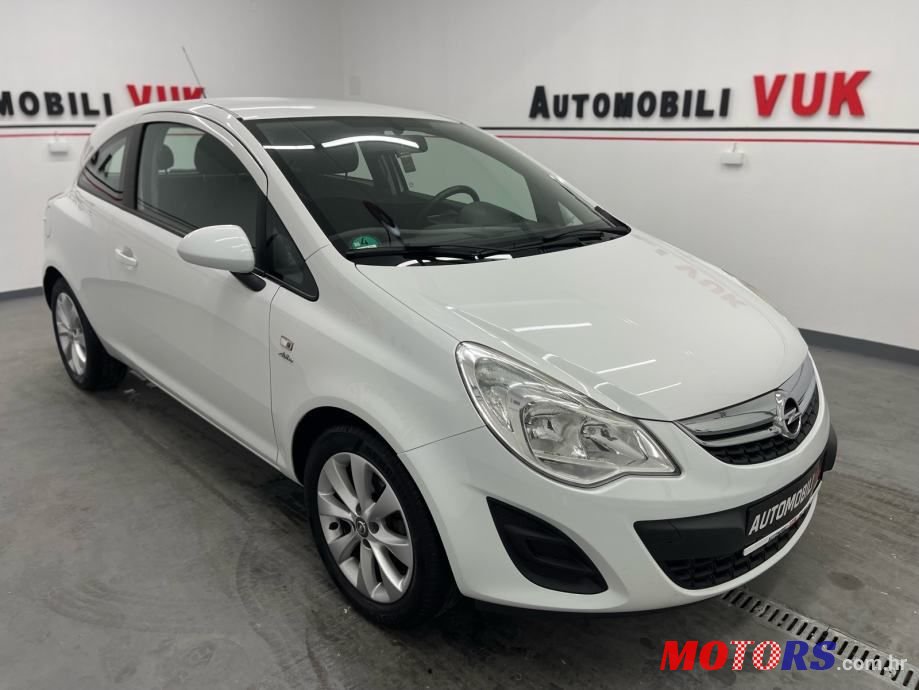 2013' Opel Corsa Sport photo #2