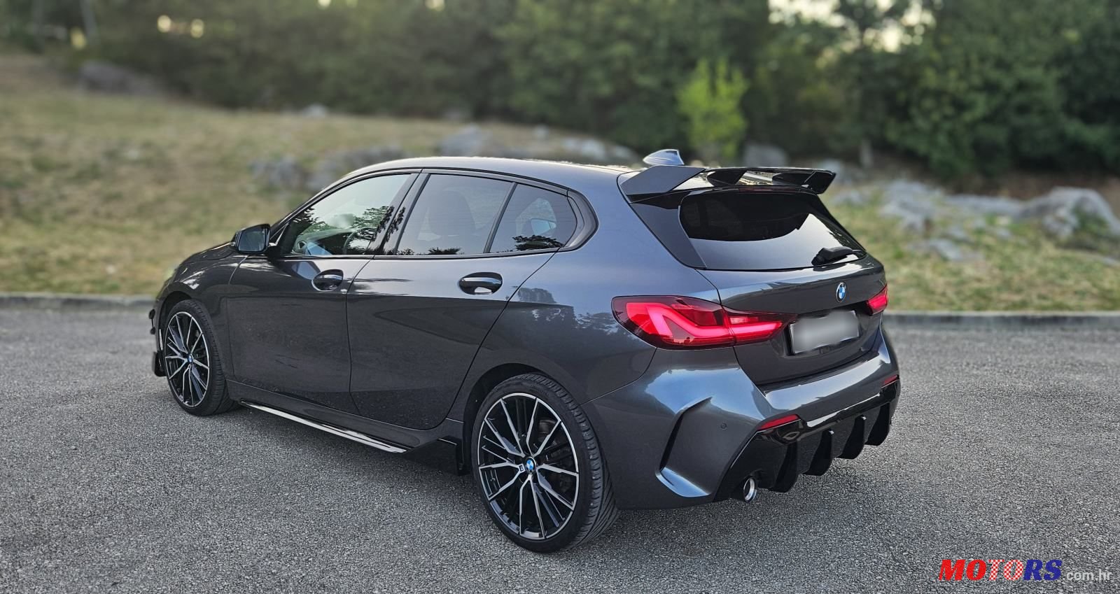 2020' BMW Serija 1 118D photo #2