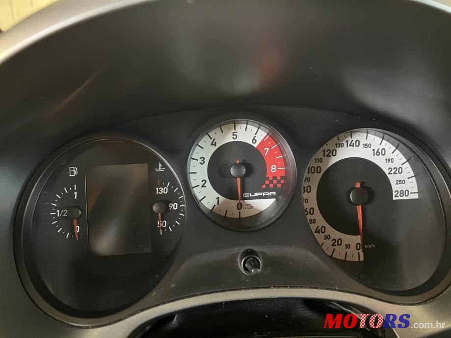 2008' SEAT Leon Cupra photo #5