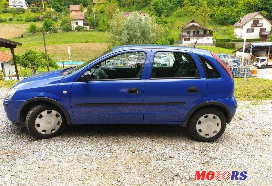 2005' Opel Corsa 1,3 Cdti photo #1