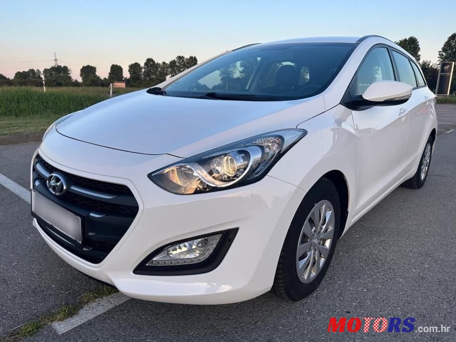 2015' Hyundai i30 1,6 Crdi photo #3