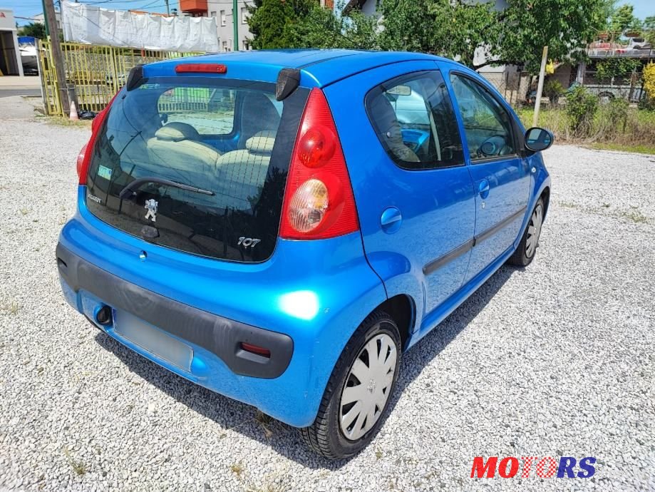 2008' Peugeot 107 1,0 photo #5